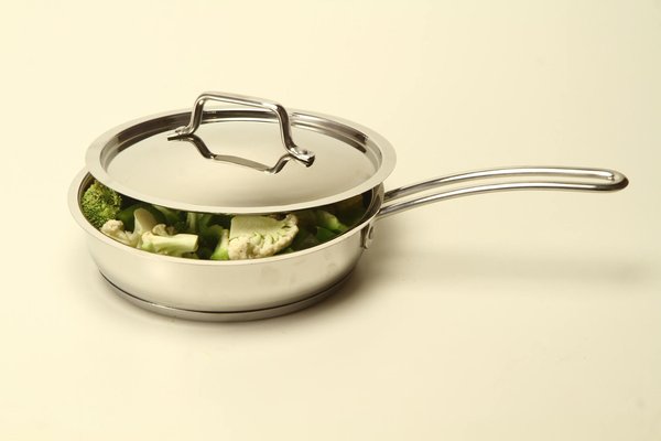 Comment bien nettoyer et désinfecter vos ustensiles de cuisine en plastique ?